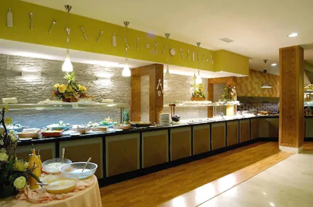 Evenia Olympic Suites Lloret de Mar 4*,  Spain